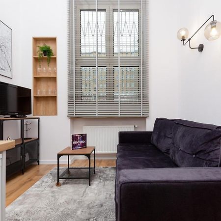 City Center Mezzanine Studio Chmielna By Noclegi Renters Варшава Екстер'єр фото