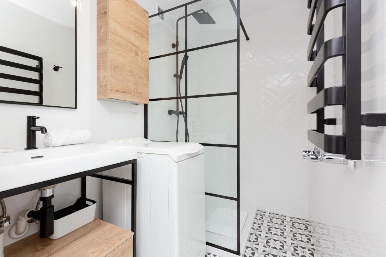 City Center Mezzanine Studio Chmielna By Noclegi Renters Варшава Екстер'єр фото