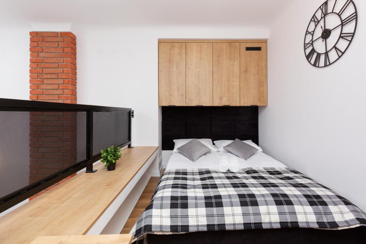 City Center Mezzanine Studio Chmielna By Noclegi Renters Варшава Екстер'єр фото
